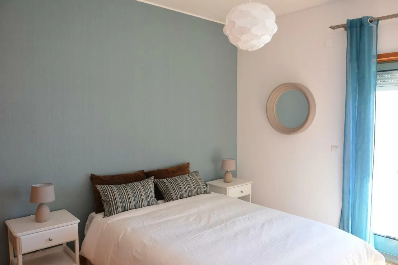 Beautiful Apartment In Albufeira Marina